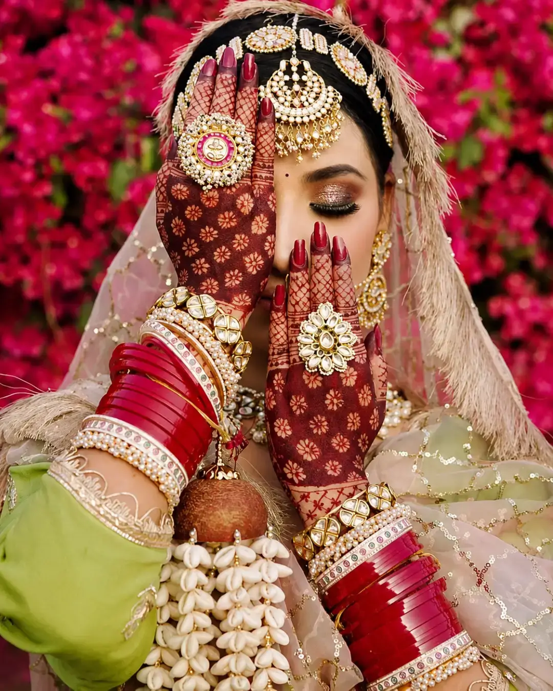 Mehandi Design Frame